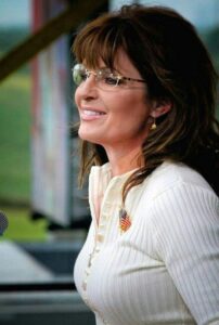 Sarah Palin’s Actual Size Will Leave You Surprised..