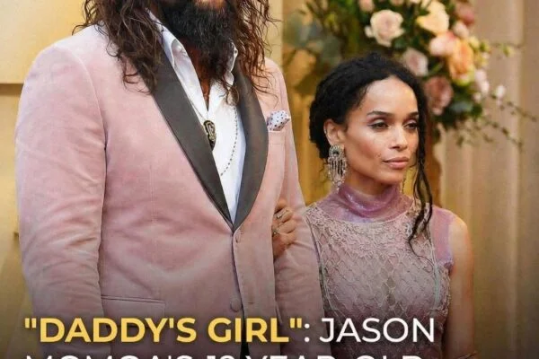 Jason Momoa Shares Adorable Family Photos from Kids’ First Metallica Concert – A Heartwarming Celebrity Family Moment